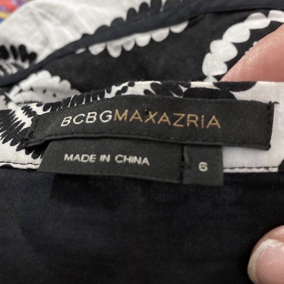 BCBG Max Azria Women’s Skirt Black & White A-Line Geometric Size 6 - Picture 3 of 8